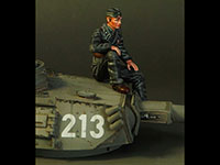 Panzerbesatzung sitzend