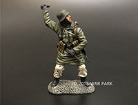 Grenadier throwing Grenades